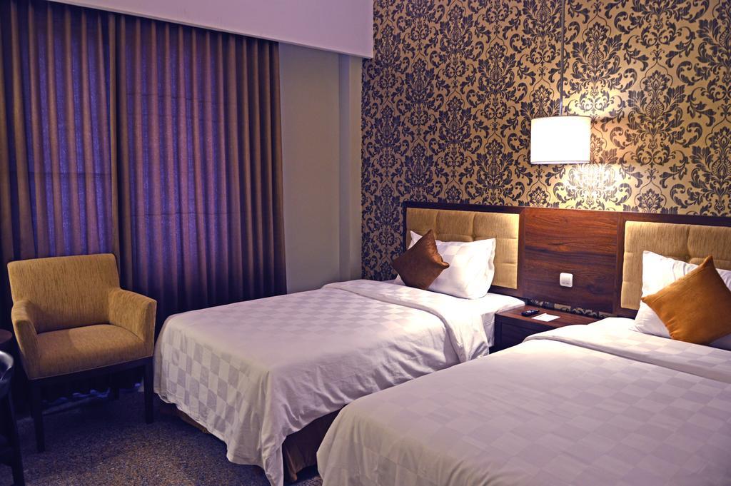 Hotel Safira Магеланг Стая снимка