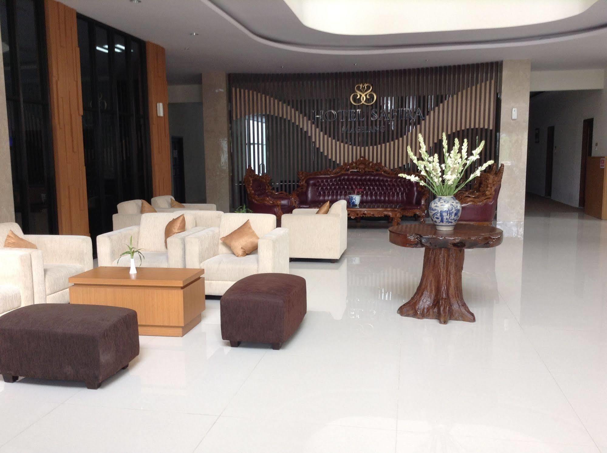 Hotel Safira Магеланг Екстериор снимка