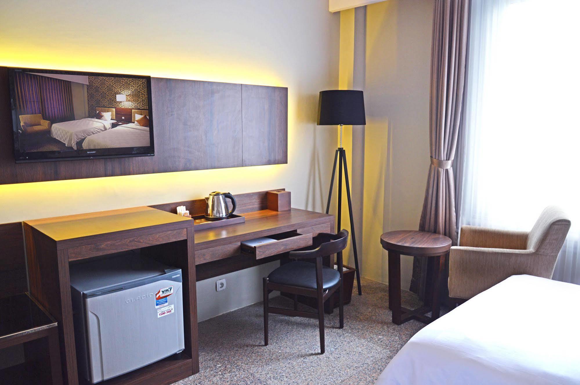 Hotel Safira Магеланг Екстериор снимка